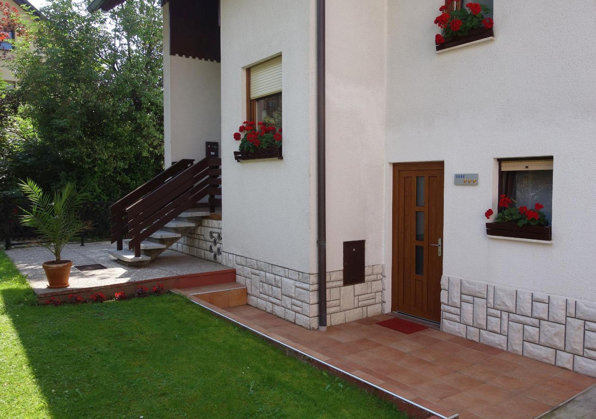 Sobe Vera Bovec Dış mekan fotoğraf